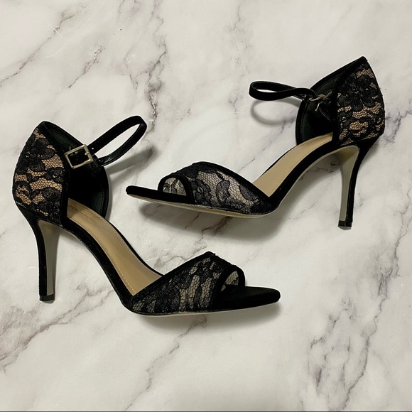 🛍 3/$45 BCBGeneration Dressy Black Heels